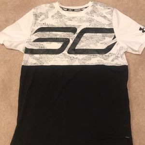 Under Armour Boys shirt